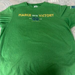 Notre Dane “The Shirt” 2023 Green March On to Victory T-Shirt size Large